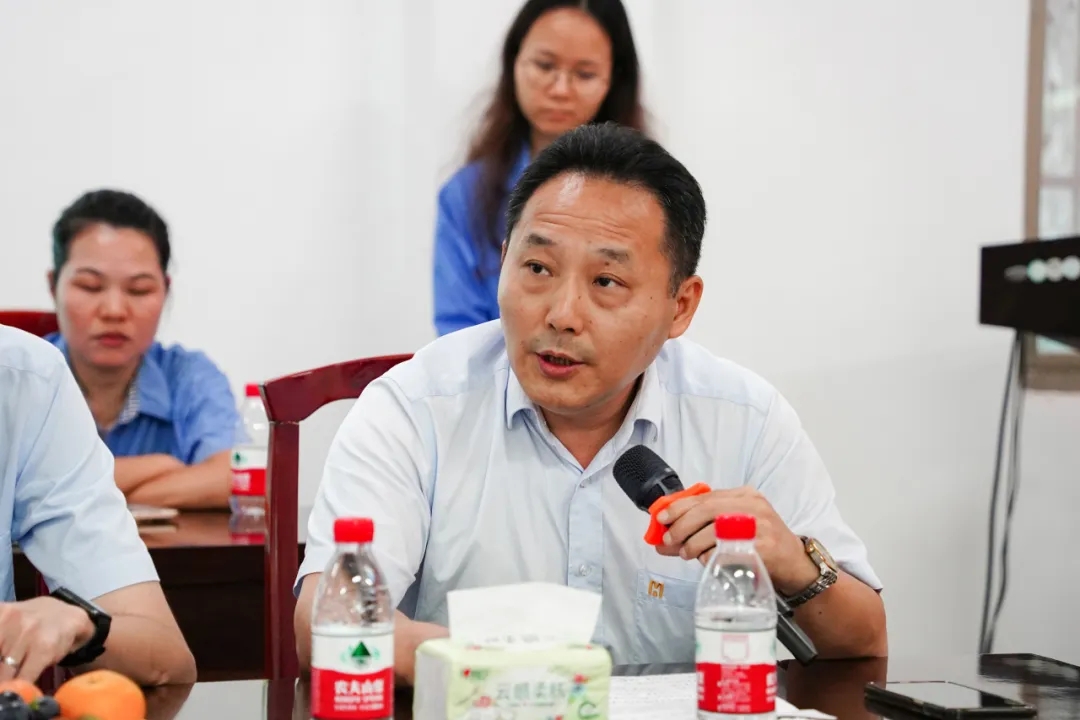 1719828179640580.jpg 海南矿业召开“七一”座谈会6.jpg